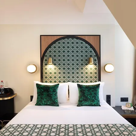Avalon Cosy Hotel 4*