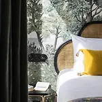 Avalon Cosy 4*