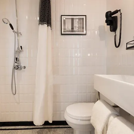 Hotel Avalon Cosy Gare Du Nord