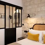 Avalon Cosy 4* Paris