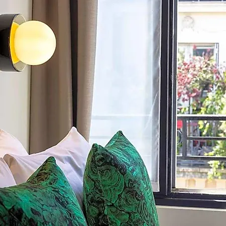 Avalon Cosy 4* פריז