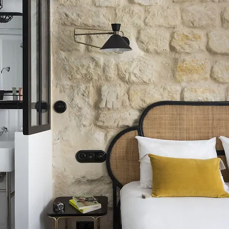 Avalon Cosy 4*