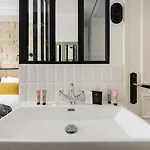 Avalon Cosy Szálloda 4*